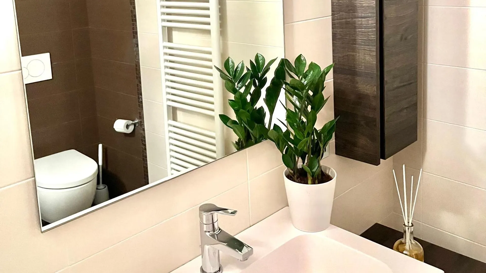 Magnolia Home - Piazza Delle Erbe ヴェローナ